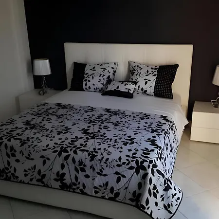 Residenza Bacchelli شقة كالياري