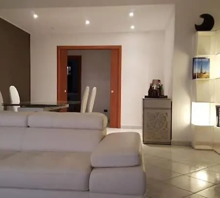 Luxury In Apartment *