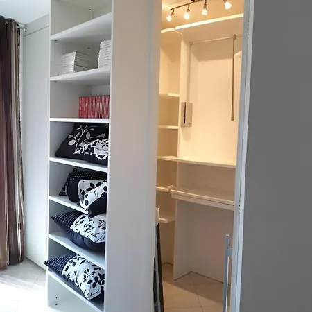 Residenza Bacchelli Apartamento